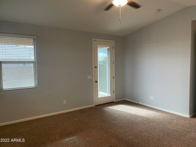 Building Photo - 69 S 195th Ln