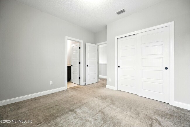 Building Photo - 24 Tradesman Ln