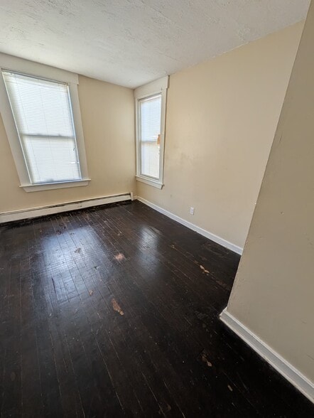 Building Photo - 81 Sylvan Ave