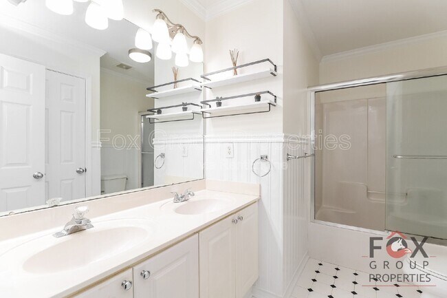 Building Photo - 124 Pamlico Ln