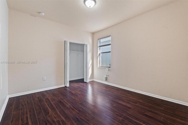 Building Photo - 3448 NE 1st St