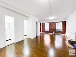 Building Photo - BROADWAY