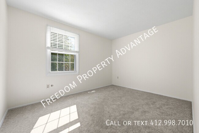 Building Photo - 139 W Fair Meadows Dr
