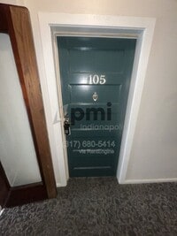 Building Photo - 402 N Delaware St