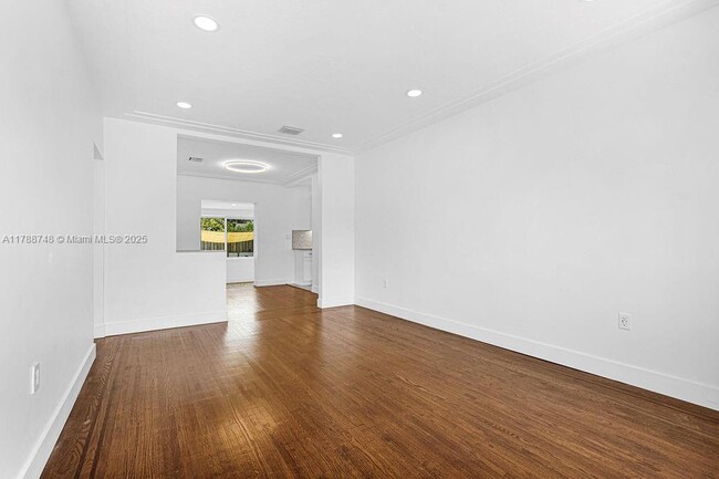 Building Photo - 234 NW 45th St