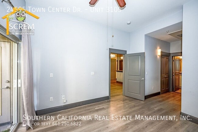 Building Photo - 24595 Town Center Dr