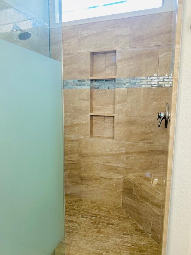 Building Photo - 21546 N 72nd Way