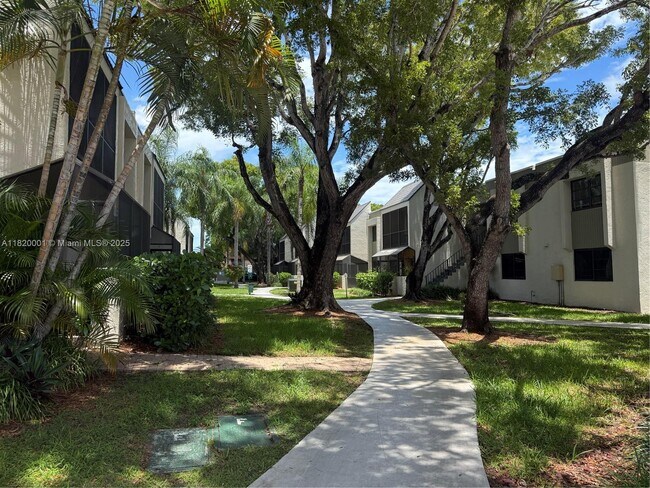 Building Photo - 7911 SW 104th St