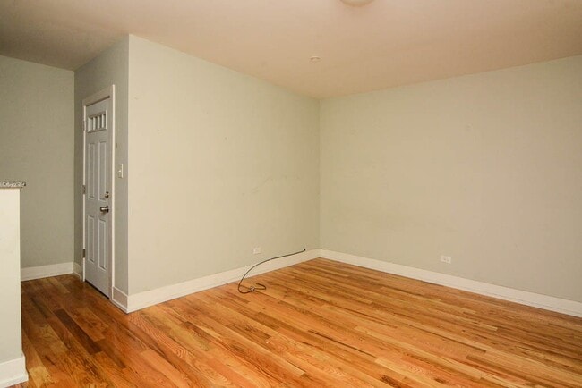 Building Photo - 2907 N Mildred Ave