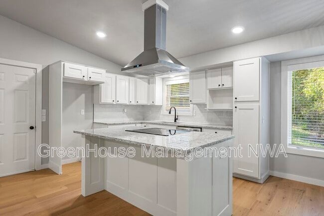 Building Photo - 6 Erith Ln