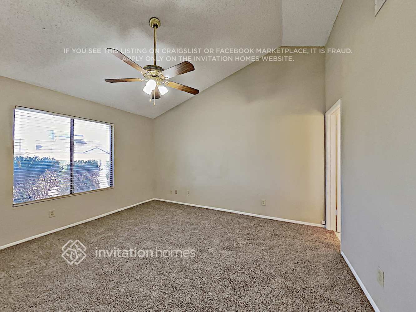 Building Photo - 13020 N 55th Dr