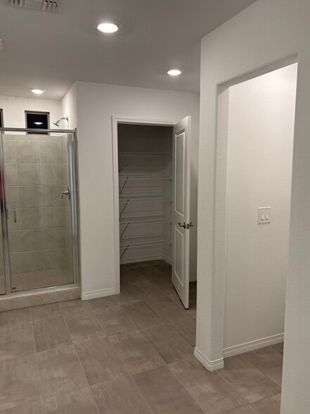 Master Bathroom closet - 657 Stone Hammer Ave