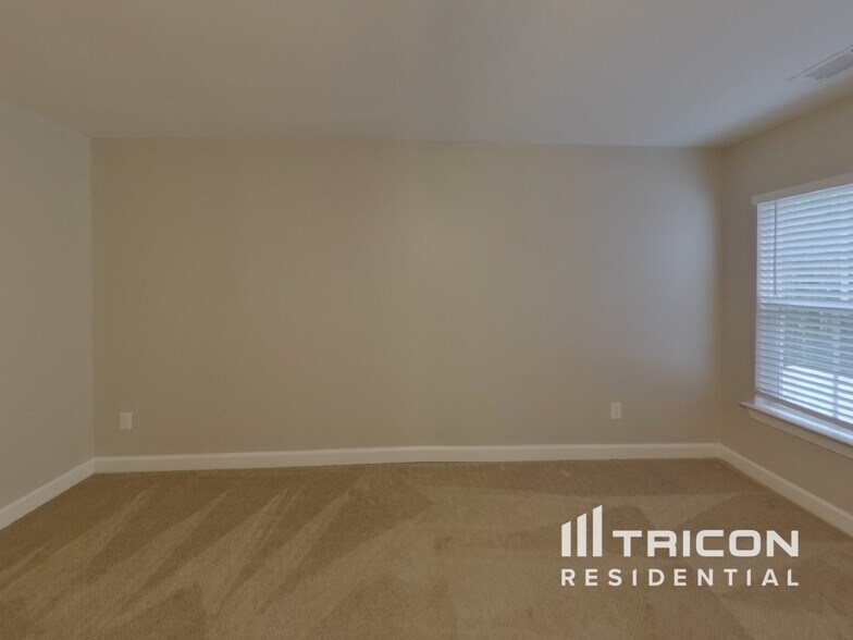 Building Photo - 509 Underhill Ln