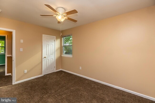 Building Photo - 3204 Norma Dr