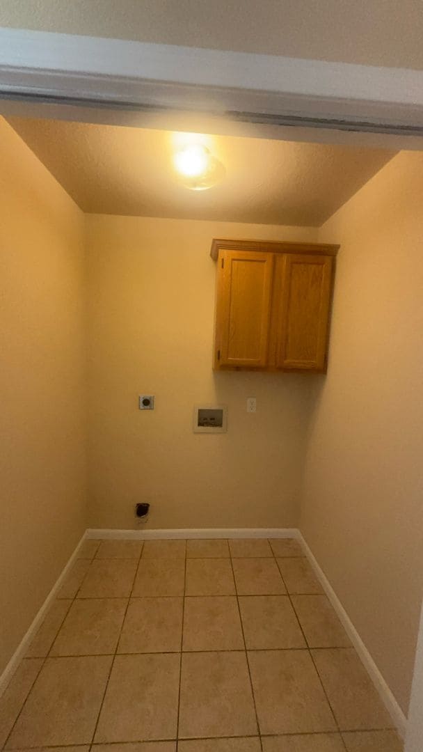 Building Photo - 790 Appleridge Dr