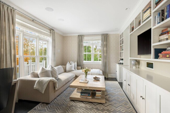 Building Photo - 29 Morris Cove Ln