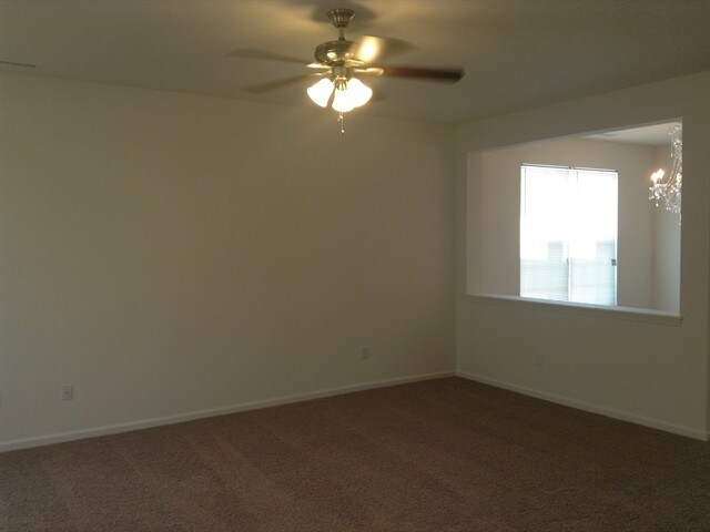 Building Photo - 1229 Tuscany Dr