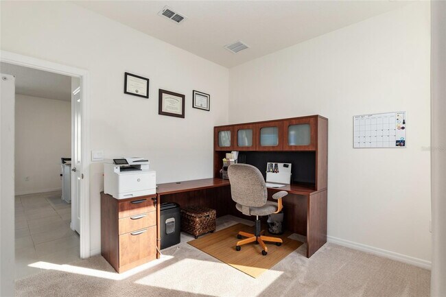 Building Photo - 3 Bedrooms | 2 Bathrooms | 2-Car Garage | Fully Fenced Yard