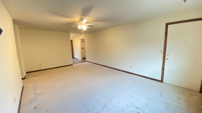 Building Photo - 1949 Western Ave