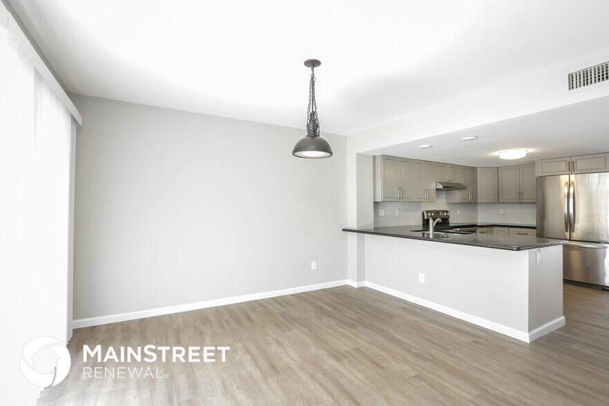 Building Photo - 19205 N 6th St