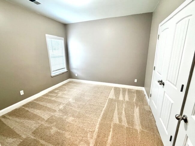 Building Photo - DarwoodDrive6321