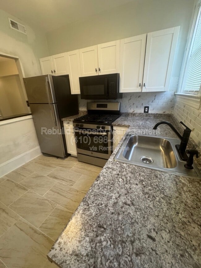 Building Photo - 3706 Gelston Dr