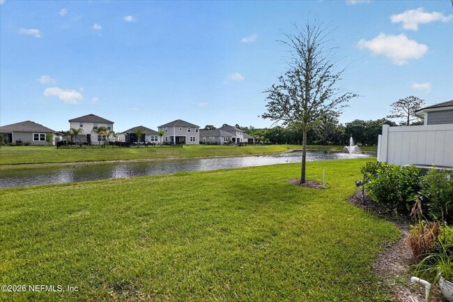 Building Photo - 698 Cherry Elm Dr