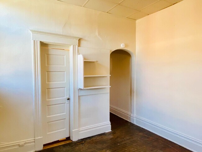 Building Photo - 2601 Park Avenue