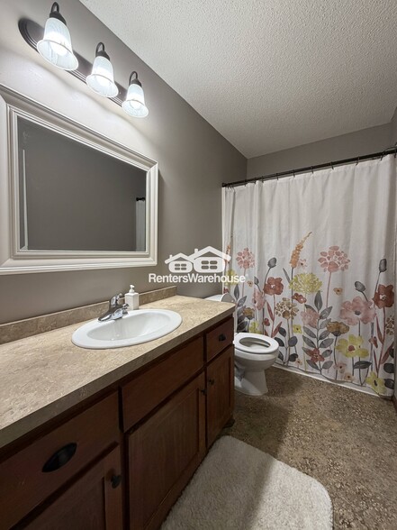 Building Photo - 16784 Olivine St NW