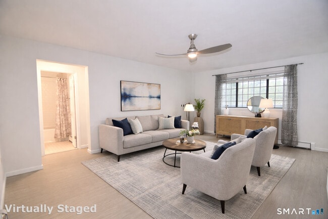 Building Photo - 125 Warner Hill Rd