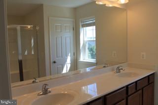 Building Photo - 107 Poinsettia Wy