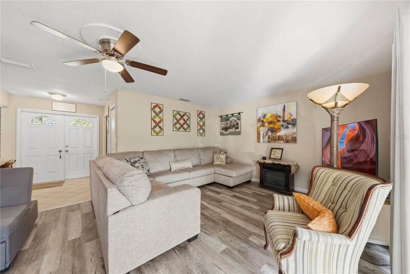 Building Photo - 2507 Bluegrass St