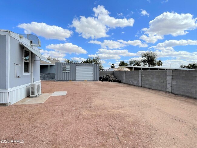 Building Photo - 7707 E Gale Ave