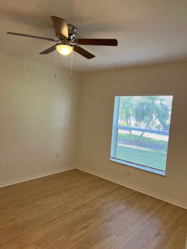 Building Photo - The Porches of Deep Creek Punta Gorda