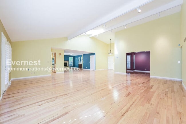Building Photo - 4714 S Jasper St