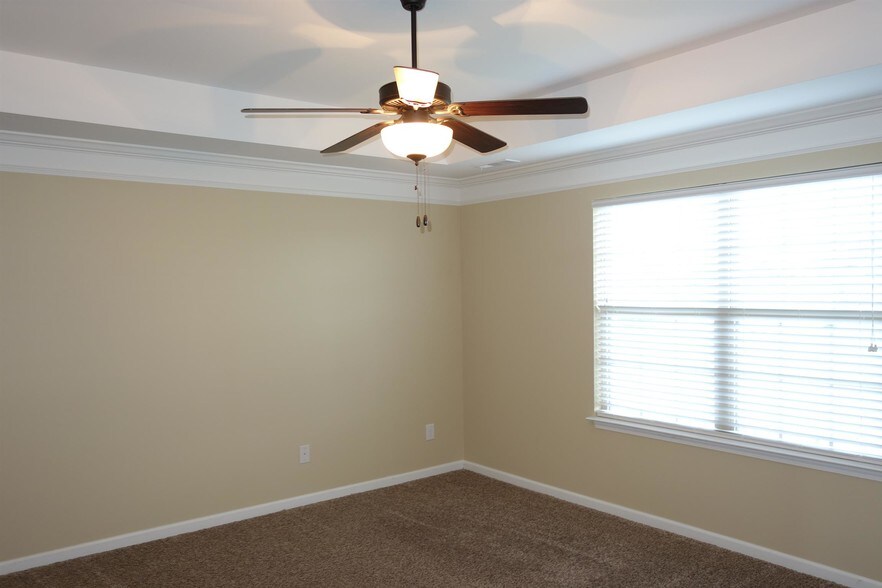Master bedroom upstairs - 104 Read Tavern Rd