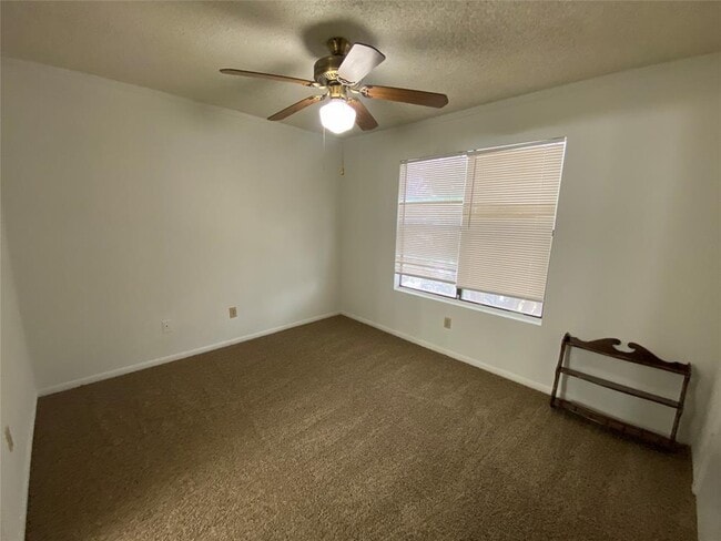 Building Photo - 8704 Schick Rd