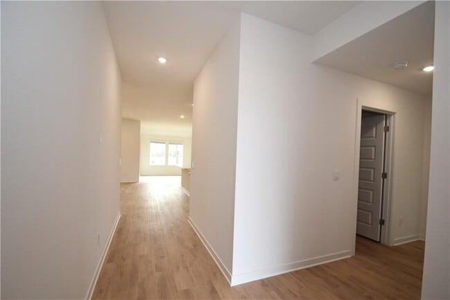 Building Photo - 373 Florida Ave