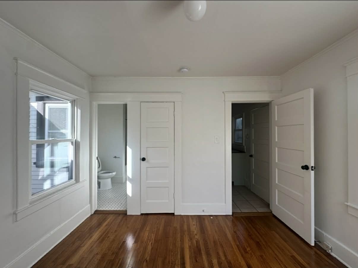 Building Photo - 1218 Myra Ave