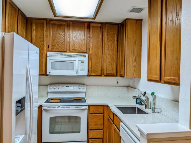 Building Photo - 2 bedroom in Hercules CA 94547
