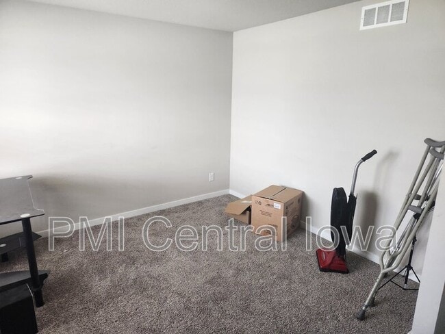Building Photo - 4175 Cheyenne Ct