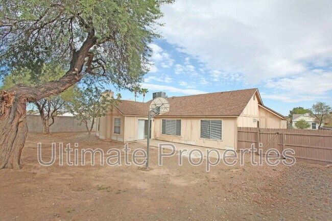 Building Photo - 8514 W Corrine Dr