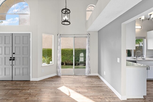 Building Photo - Charming 4-Bedroom Home with Stunning Views in Yorba Linda | AVAILABLE NOW