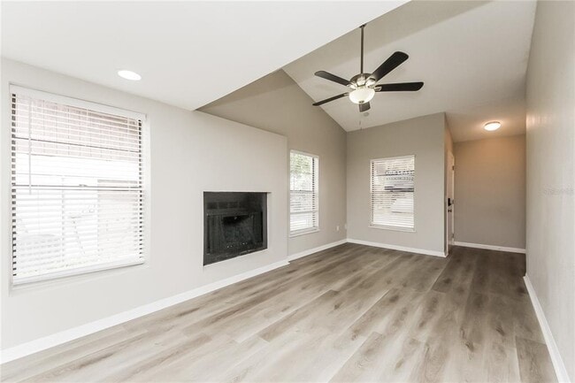 Building Photo - 3235 Timberline Rd