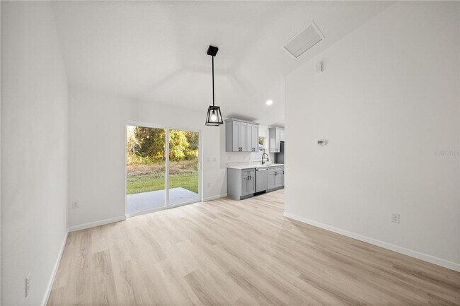 Building Photo - 6303 NW 65th St