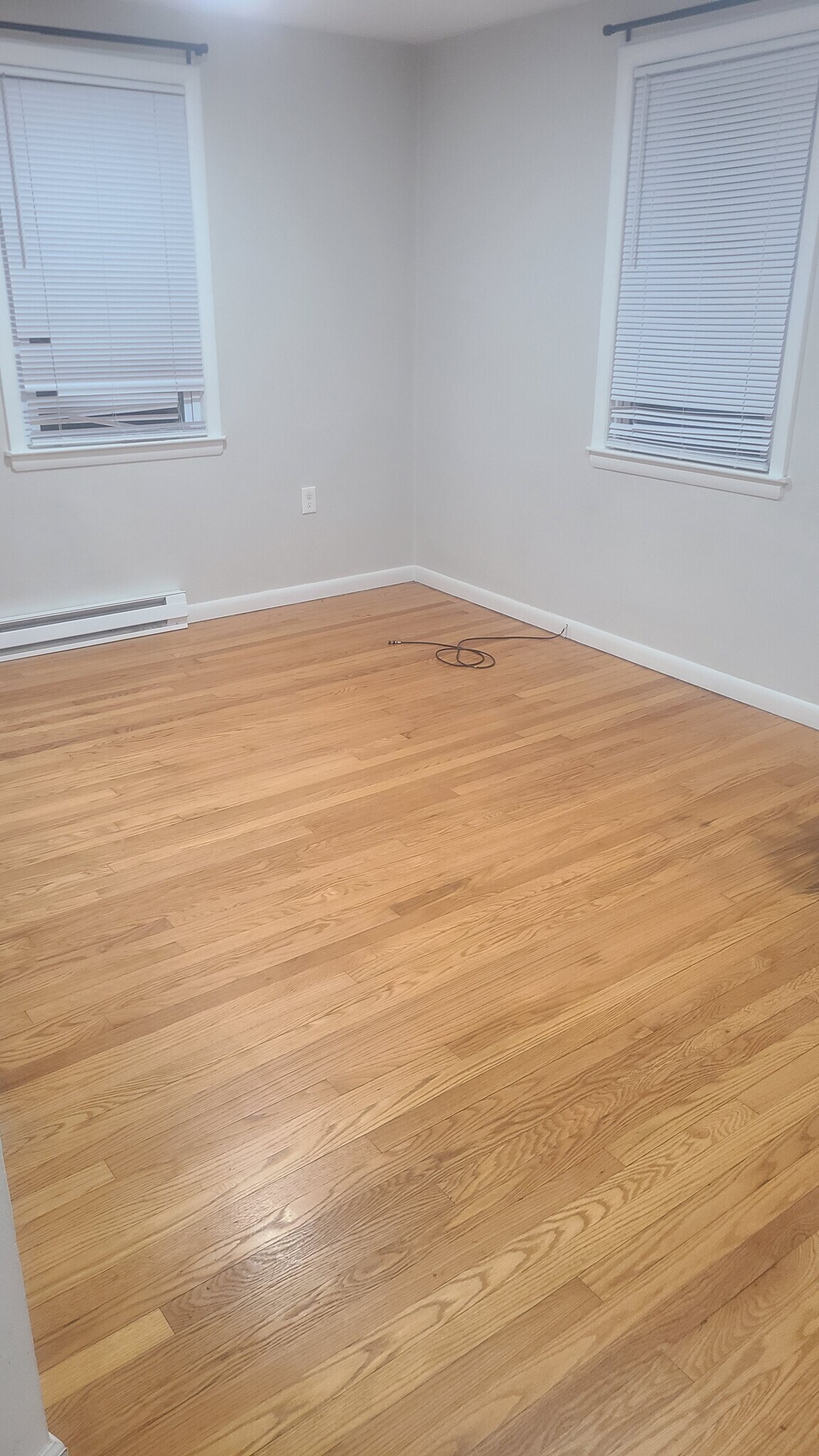 Living Room - 71 Park Ave