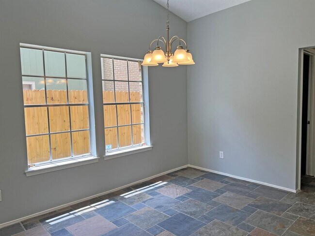 Building Photo - 3122 Glade Springs Dr