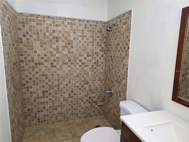 Building Photo - 2408 Barley Club Ct
