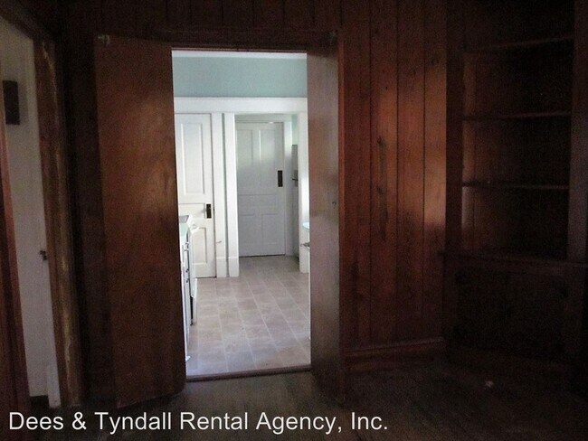 Building Photo - 2 br, 1 bath House - 104 N. Audubon Avenue