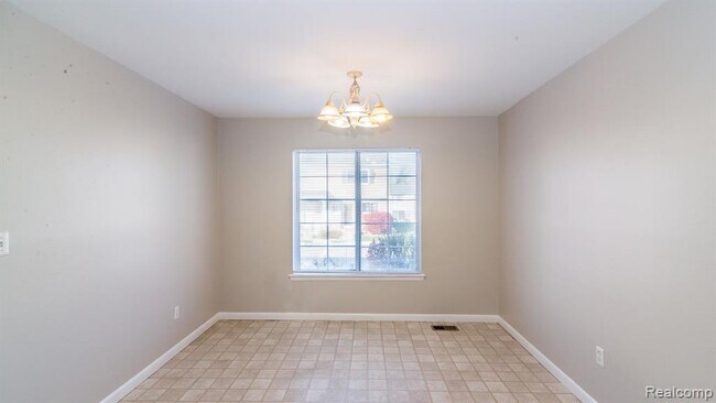 Building Photo - 32296 W 12 Mile Rd